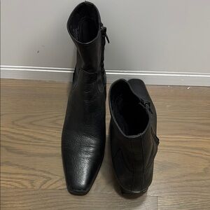 Steve Madden Black Ankle Booties Sleek Formal Design